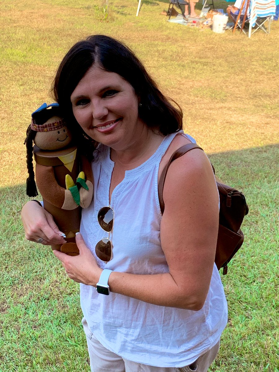 LittleTechCoach's tweet photo. When you are at an #Echota PowWow and you find something for your Kinders. Meet Takala (named by my oldest), which mean corn tassel. Can’t wait to introduce her to my @ocreagles littles during our Native American studies #thingsjustgotaLITTLEmoreinteresting https://t.co/QlpFotCD0K