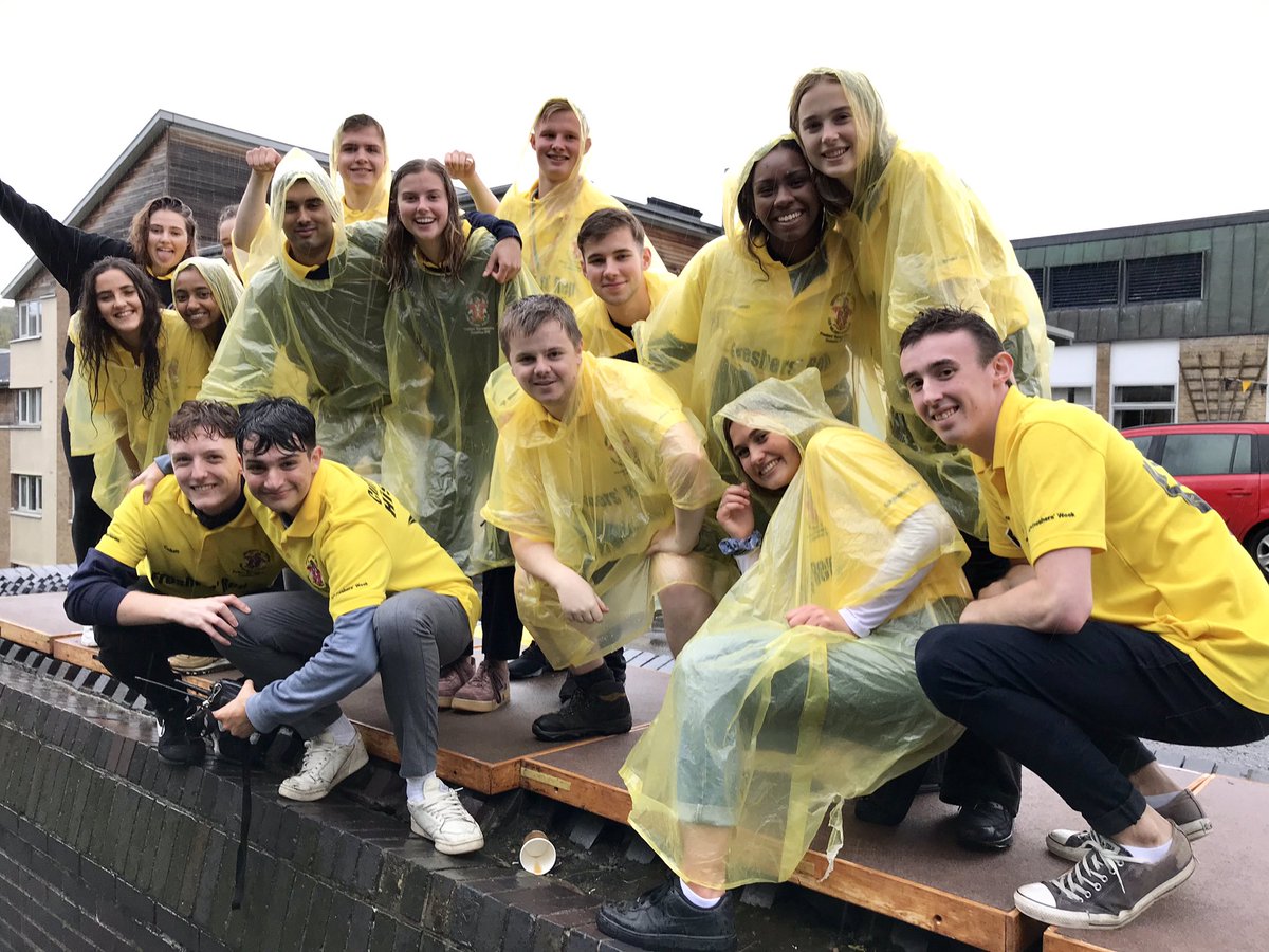 vanmildert1965's tweet photo. Soaked through but still smiling!! Huge effort from our fantastic Freps today who have welcomed 300 of our 450 new undergraduates! Thank you to everyone who made it work despite the weather, it’s been a great day! #MildertMeans #workingtogether #dreamteam https://t.co/R6VV6WZHOg