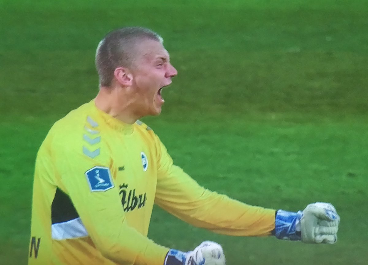 Ham her. Han kan noget. Feeeeeeed indsats af striwerne! #obdk