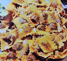 CUCINAPIEMONTES's tweet photo. Gli #agnolotti alla canavesana sono una #ricetta molto particolare perché in loro ripieno e costituito da #risotto. Venite a scoprire questa e altre #ricette del #Piemonte su https://t.co/S4rs0QvnTm #cucina @torillo59 https://t.co/KN7iCREv6n