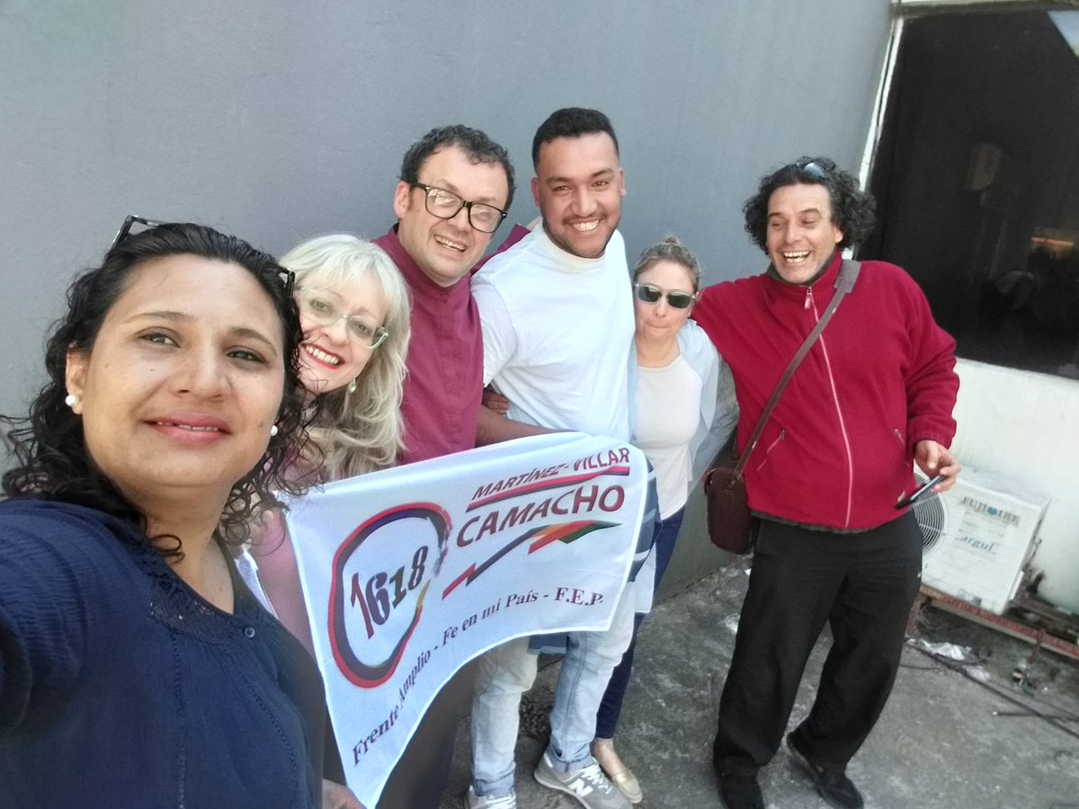 sebasti51491682's tweet photo. Hay Equipo!! #Lista1618 Montevideo y Canelones! #FA #4FA #DanielMartinezPresidente #MartinezVillar #SUMATEaFEP #VotoAlMaestro #LaOlaEsperanza #AbrazoUnificador #martinezpresidente #ElNuevoImpulso https://t.co/8Y3ZAw988a