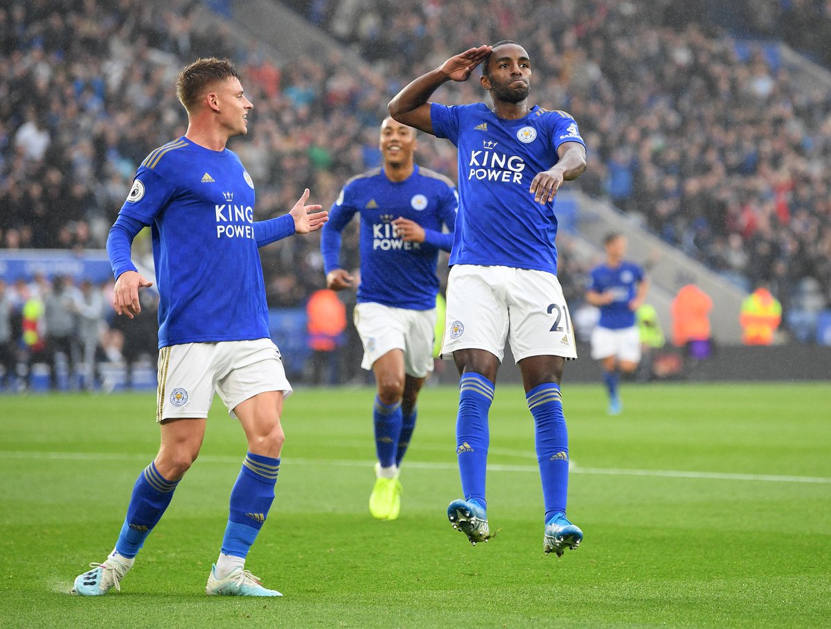 premierleague's tweet photo. HALF-TIME Leicester 1-0 Newcastle

The Foxes go in to the break leading courtesy of Ricardo Pereira's fine strike

#LEINEW https://t.co/E02voZhpLd