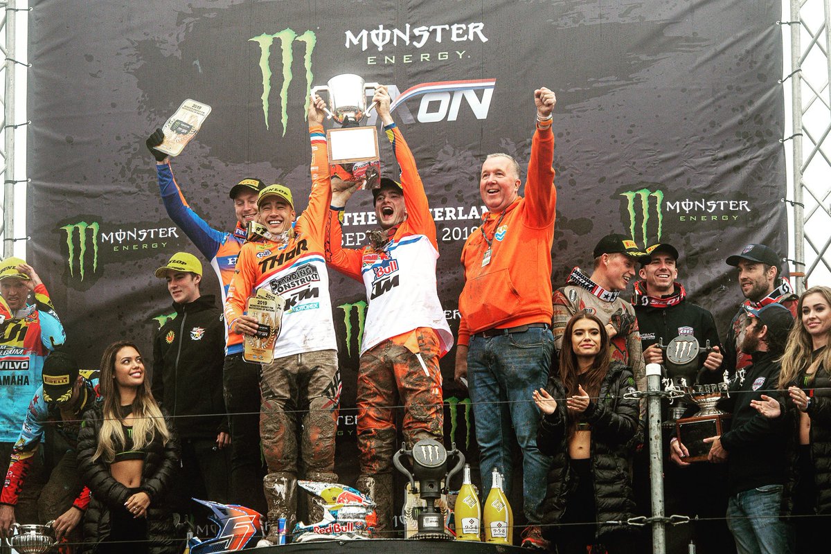 What a great day!! Team NL wins the MXoN - The Netherlands in front of Belgium and Great Britain! 🇳🇱🇧🇪🇬🇧 #MXoN #MXGP #Motocross <a href="/ttcircuitassen/">TT Circuit Assen</a> <a href="/mxgp/">MXGP</a> <a href="/JHerlings84/">Jeffrey Herlings</a> <a href="/glenncoldenhoff/">Glenn Coldenhoff</a> <a href="/CVlaanderen/">Calvin Vlaanderen</a>