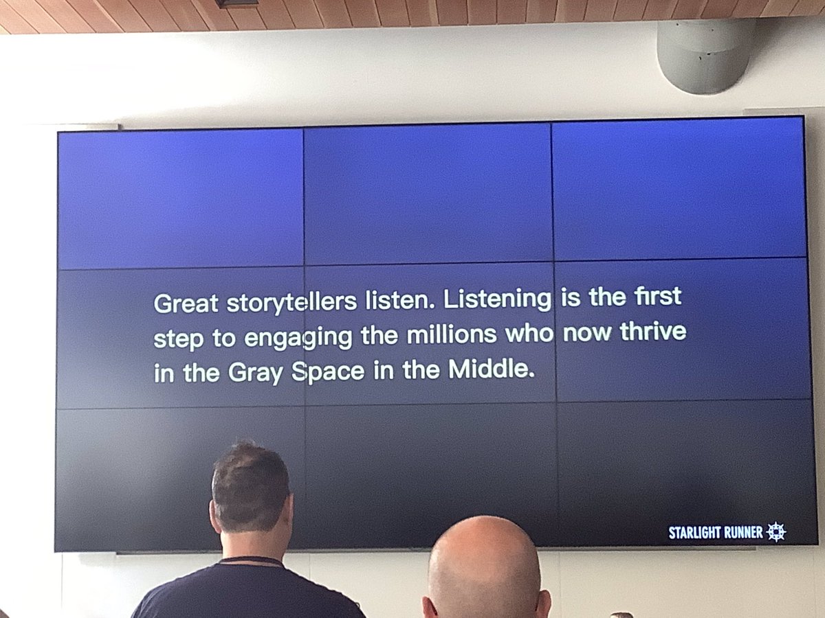 splashmango's tweet photo. Thank you @Jeff_Gomez for such an impactful and ‘heavy duty’workshop! Looking forward to implementing! #cre8con https://t.co/lU8fZWq82S