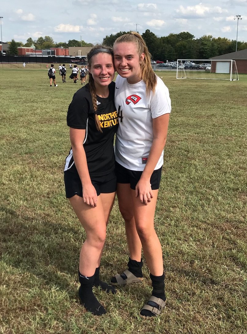 SSkaggs1's tweet photo. Maddy and Emma NKU at WKU club soccer 👍🏼❤⚽️ https://t.co/u4OqH724tf