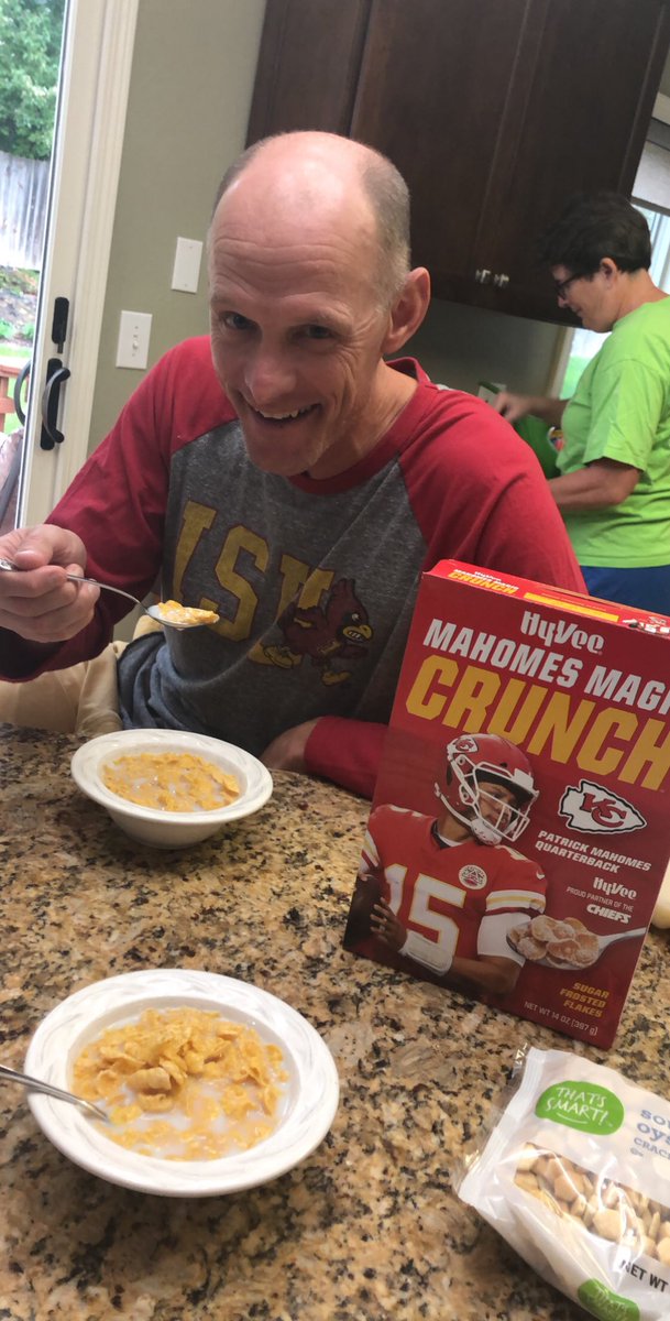 gus_muenz's tweet photo. Rolling with Mahomies @AMuenzenmay @Chiefs https://t.co/F9mArfyuXz