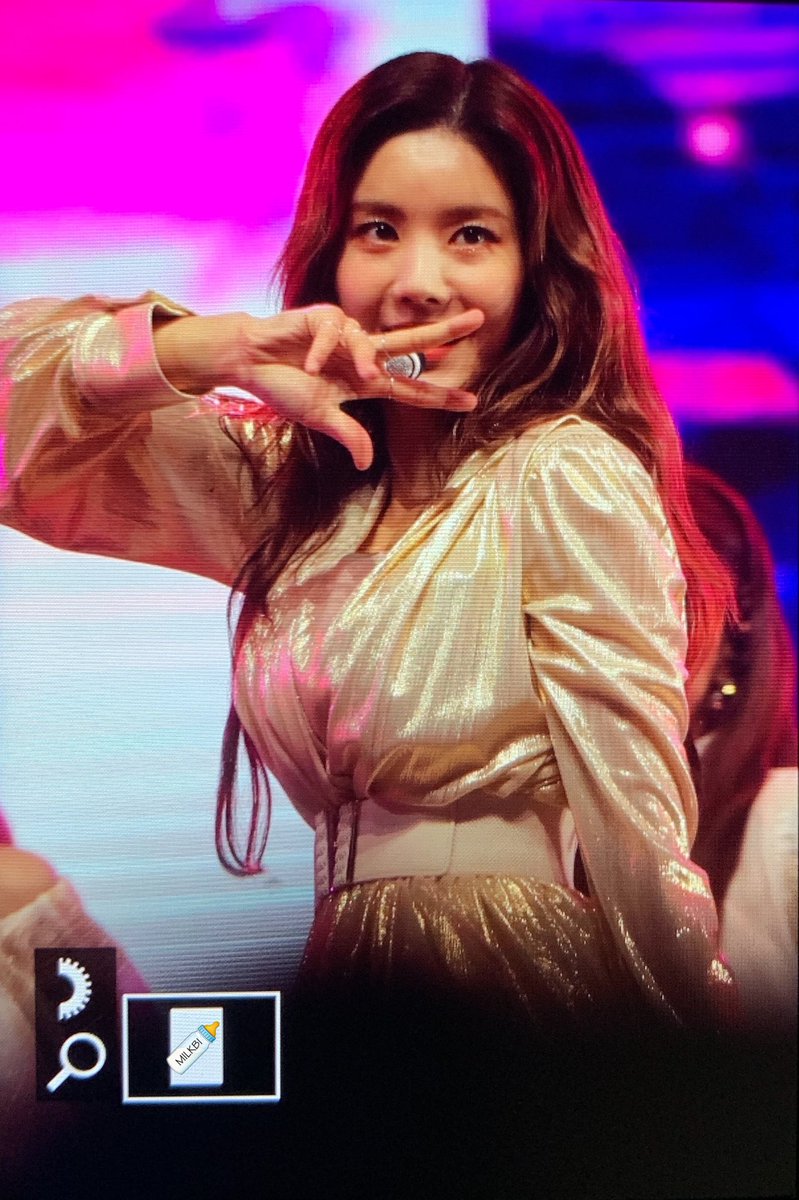 Milkbi95's tweet photo. 190929 （2） https://t.co/nfj1KcjGwg