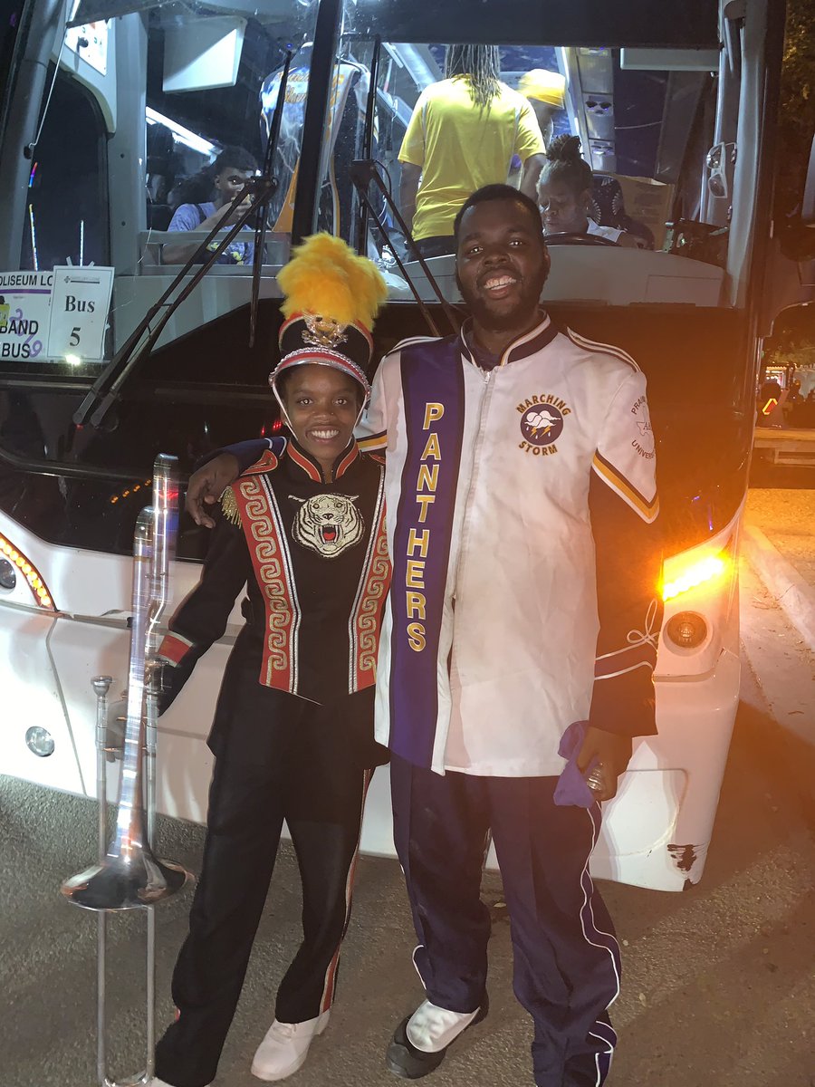 btwband1893_'s tweet photo. Proud Director M.Newman watching both of his former students take the field tonight!

#pvinthebigd #gamfam #btwband #panthers #tigers #StateFairClassic https://t.co/y1aOygqlfX