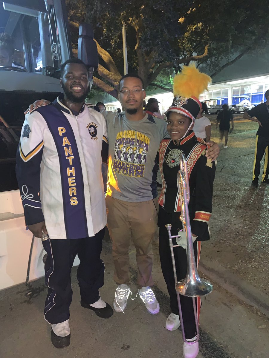 btwband1893_'s tweet photo. Proud Director M.Newman watching both of his former students take the field tonight!

#pvinthebigd #gamfam #btwband #panthers #tigers #StateFairClassic https://t.co/y1aOygqlfX