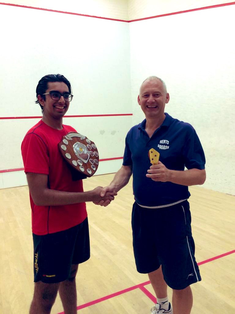 HasnaatZan's tweet photo. #HertsSquash Hertfordshire County Closed Championships 2019
#Zan IS THE CHAMP 2019
@BESTacademy1 #AdamFuller @Joshs233 https://t.co/kPsKFt6FgP