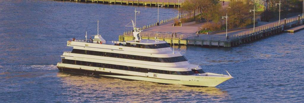 MetroASQ's tweet photo. Section 300 Holiday Cruise of NYC Manhattan Waterways https://t.co/12qqtU17eO https://t.co/UgOjz2MGm6