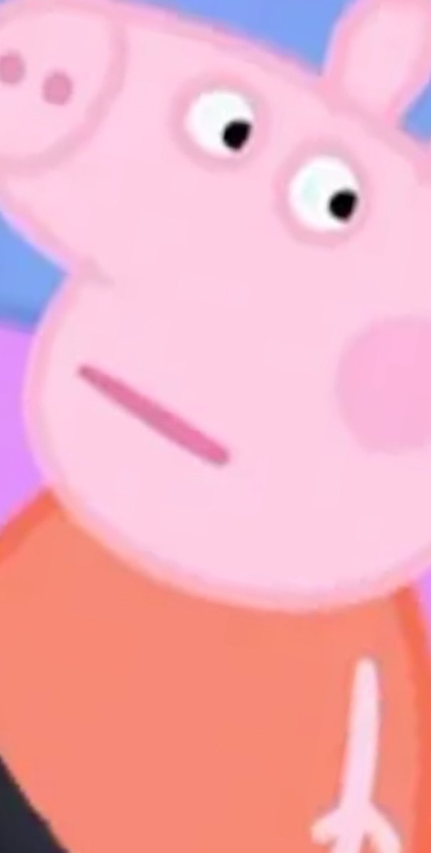 lvrrvy's tweet photo. when ur sister cuts u with a knife #relatable https://t.co/CKscOV75bK