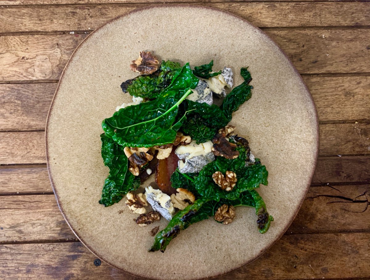 Christopher Burt tweet media