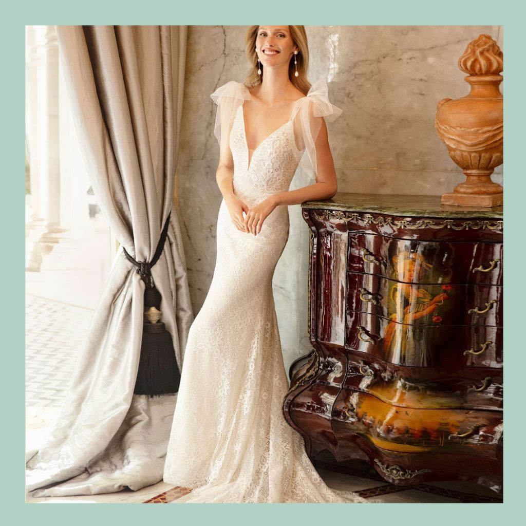 CWareDesigns's tweet image. The gorgeous 'Ringo' from our NEW Rosa Clara Soft collection. Swoon. With detachable shoulder bows for those who like less fuss. Available to try on now, new for 2020.
.
#withcharlotte @rosa_clara