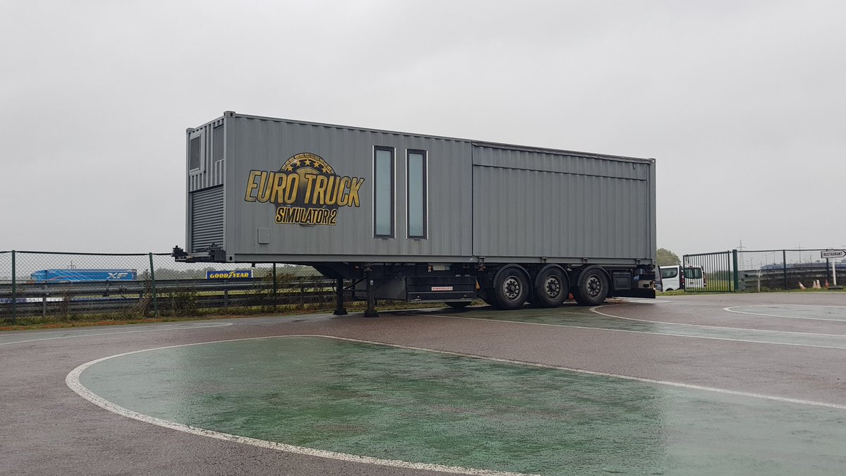 SCSsoftware's tweet photo. And that's it, ladies and gentlemen. ๐
The @DAFTrucksNV Driver Competition event is over and so it's time to close our #SCSSimTrailer. ๐
We had a really great time here at @goodyear test track. Thank you all who paid spent some time with us! ๐ https://t.co/QAYe2BJvjw