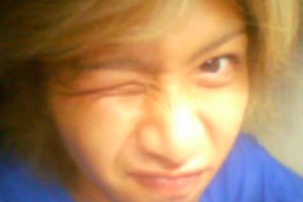 キムタクがアルバム出すって！
さすが拓哉だね！

学生時代キムタクのマネしまくってたなー！

#キムタク
#高校生時代