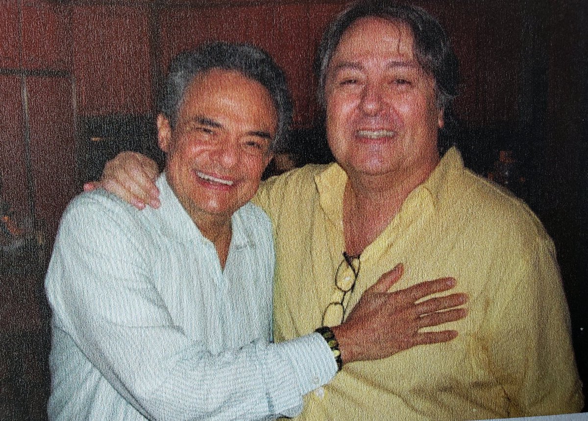 Que dificil es Decirte adios querido y admirado amigo... inmensa es la tristeza que dejas en nuestros corazones.