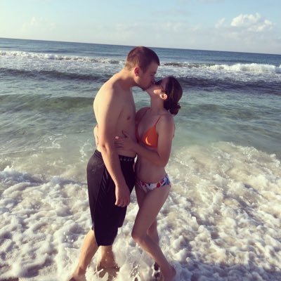 LynnChaley's tweet photo. #NewProfilePic https://t.co/t5LDeD9PsG