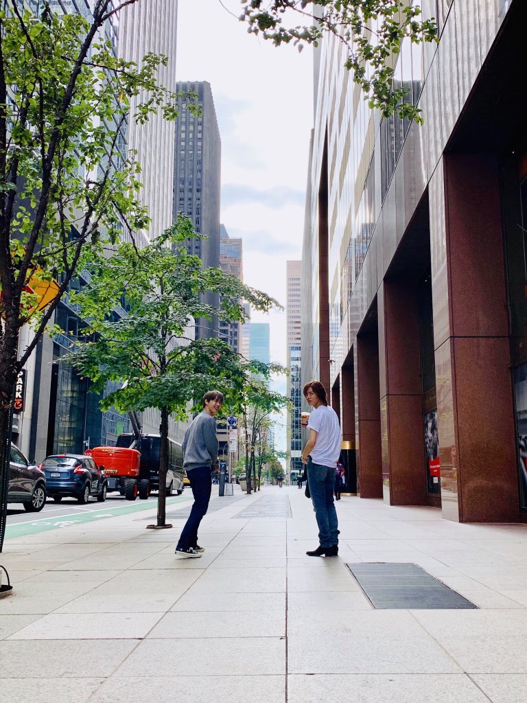 NCTsmtown_127's tweet photo. In NYC!

#NCT #NCT127 
#DOYOUNG #YUTA 
#NewYork https://t.co/jGucHcvF0k
