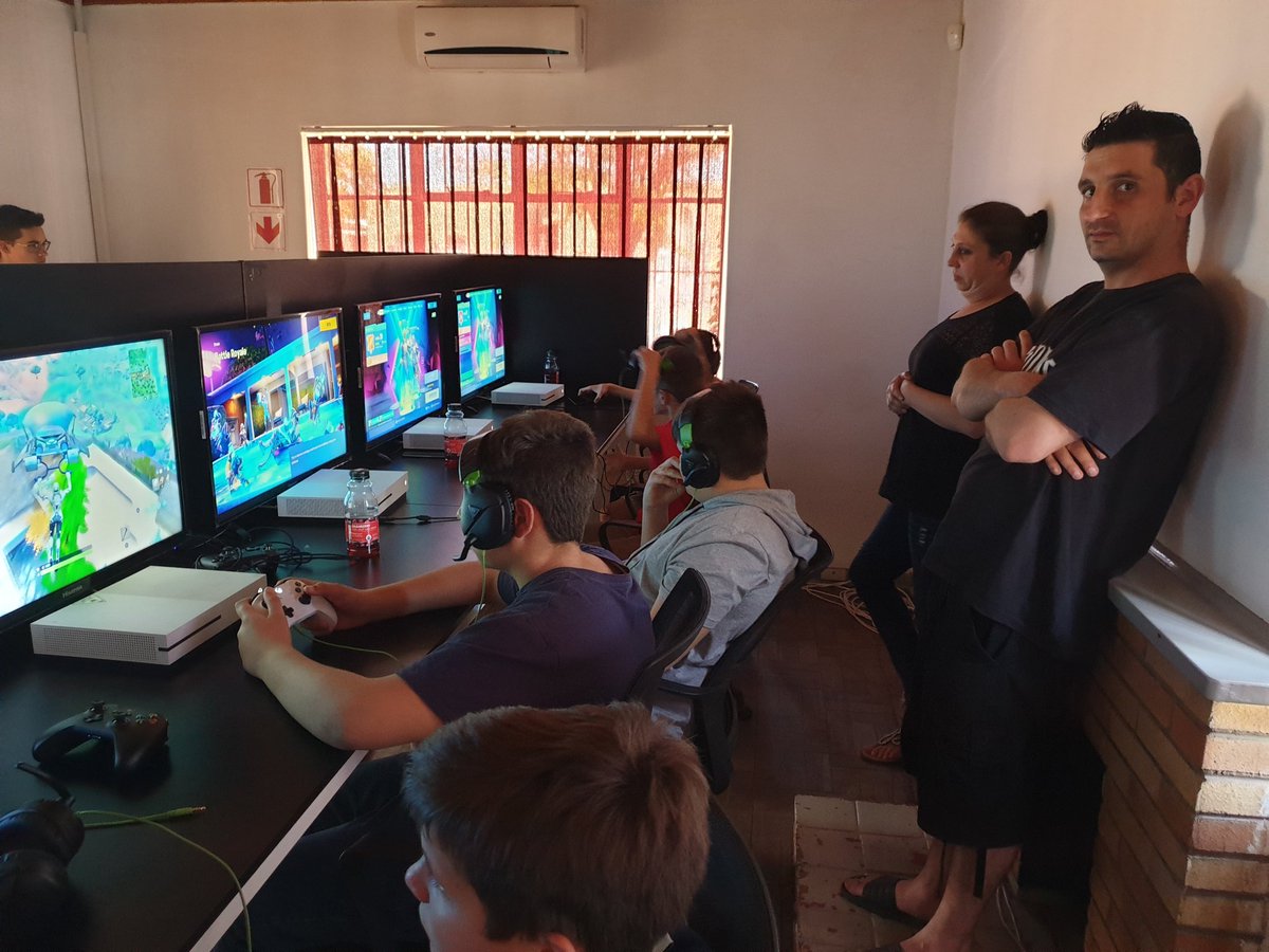 gym_lounge's tweet photo. We would like to thank all of the teams who competed in our Fortnite Tournament yesterday. Its was epic. Congrats to the following teams

1st Place: Fortnuts
2nd Place Hyperlizmm
3rd Place: Ultimate Duo

#fortnite #gaming #gamers #eSports https://t.co/NLD2AZeqpC