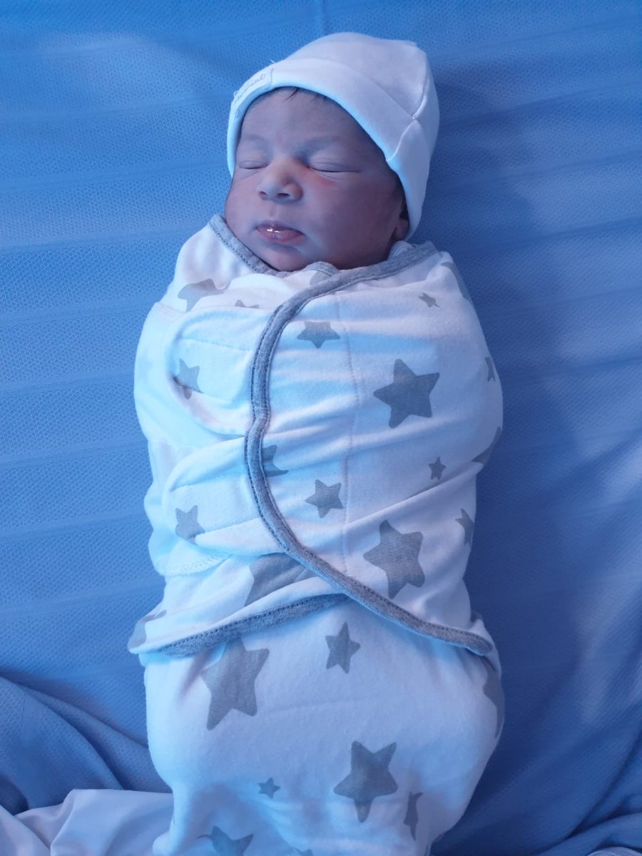 Chris Eyong tweet media