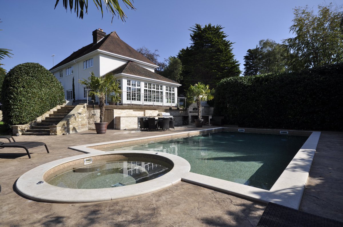 Peninsula Pools ltd tweet media