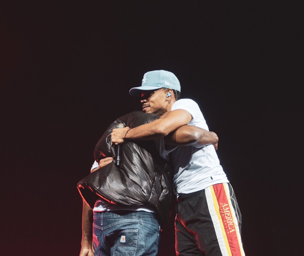 doors2paradisee's tweet photo. @chancetherapper x @kanyewest last night #thebigtour #chancetherapper https://t.co/fLYbBvvdWc