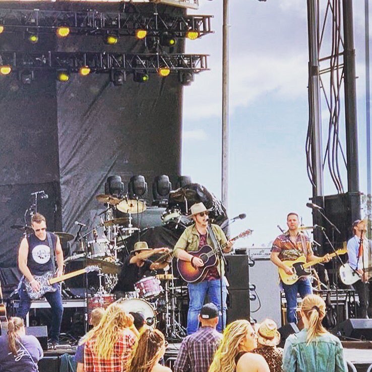 TruxtonMile's tweet photo. SLO, you guys were amazing. Thank you so much Boots &amp; Brews for having us. We love you guys! 
#TruxtonMile #CountryMusic #California #Music #Country #CaliforniaCountry #BootsandBrews https://t.co/LKEub33ret