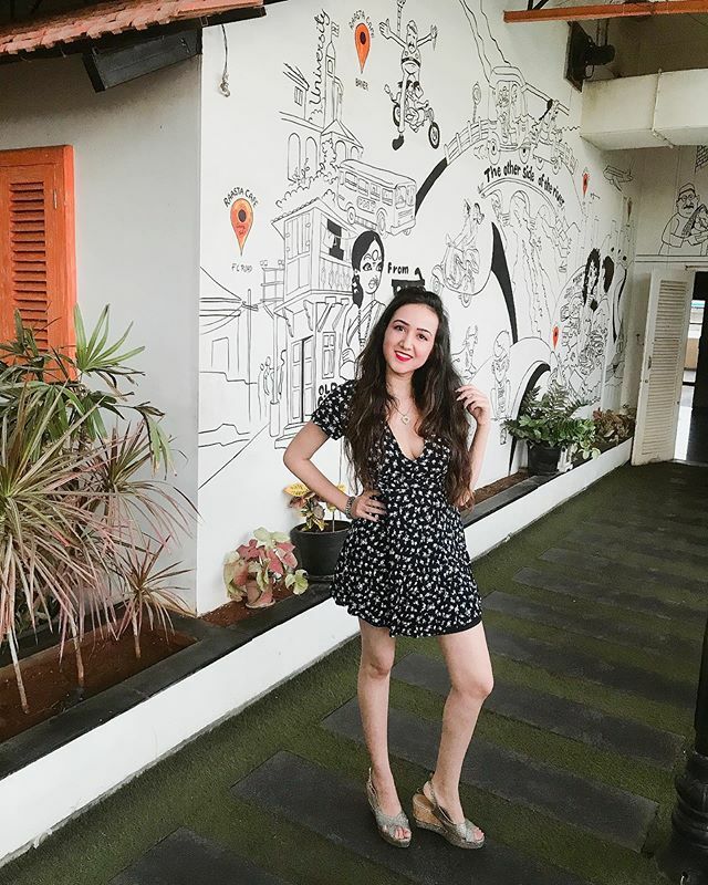 AjwaniMichelle's tweet photo. 🦋
.
.
.
.
#portraitphotography #weekendvibes #seekingthestars #tendermag #expofilm #puneinstagrammers #punefashionblogger #lifestyleblogger #inspiredbyindia #creator #everybodyfilm #afadingworld #featuremeseas #featuremeofh #portrait_mood #punefashi… https://t.co/50lw6EPidB https://t.co/j1AWSY1Bg3