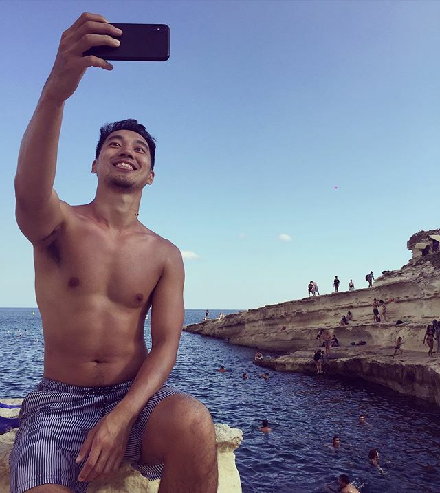 First thing first. 🤳 instagram.com/p/B3AFH_ol8NA/