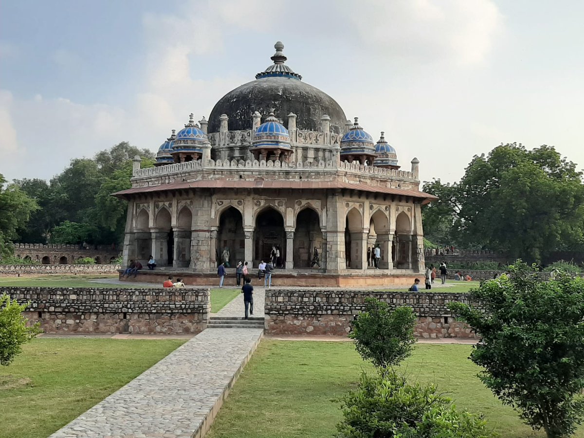 An amazing day learning from other cultures as we explore Delhi. A vibrant, chaotic and captivating city.
The team are in good spirits and looking forward to the Taj Mahul tomorrow. #RSIC2019