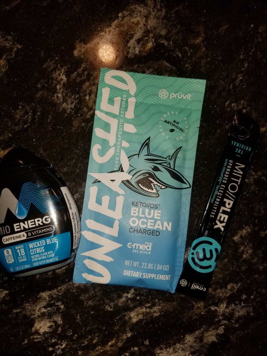 KetoMamaKay's tweet photo. in LOVE with this combo 🤤😋
.
.
.
.
.
#Ketones #Pruvit #KetoLifestyle #Keto #Ketogenic #KetonesForFuel #FatLoss #Energy #Better https://t.co/QeB68VgdnF