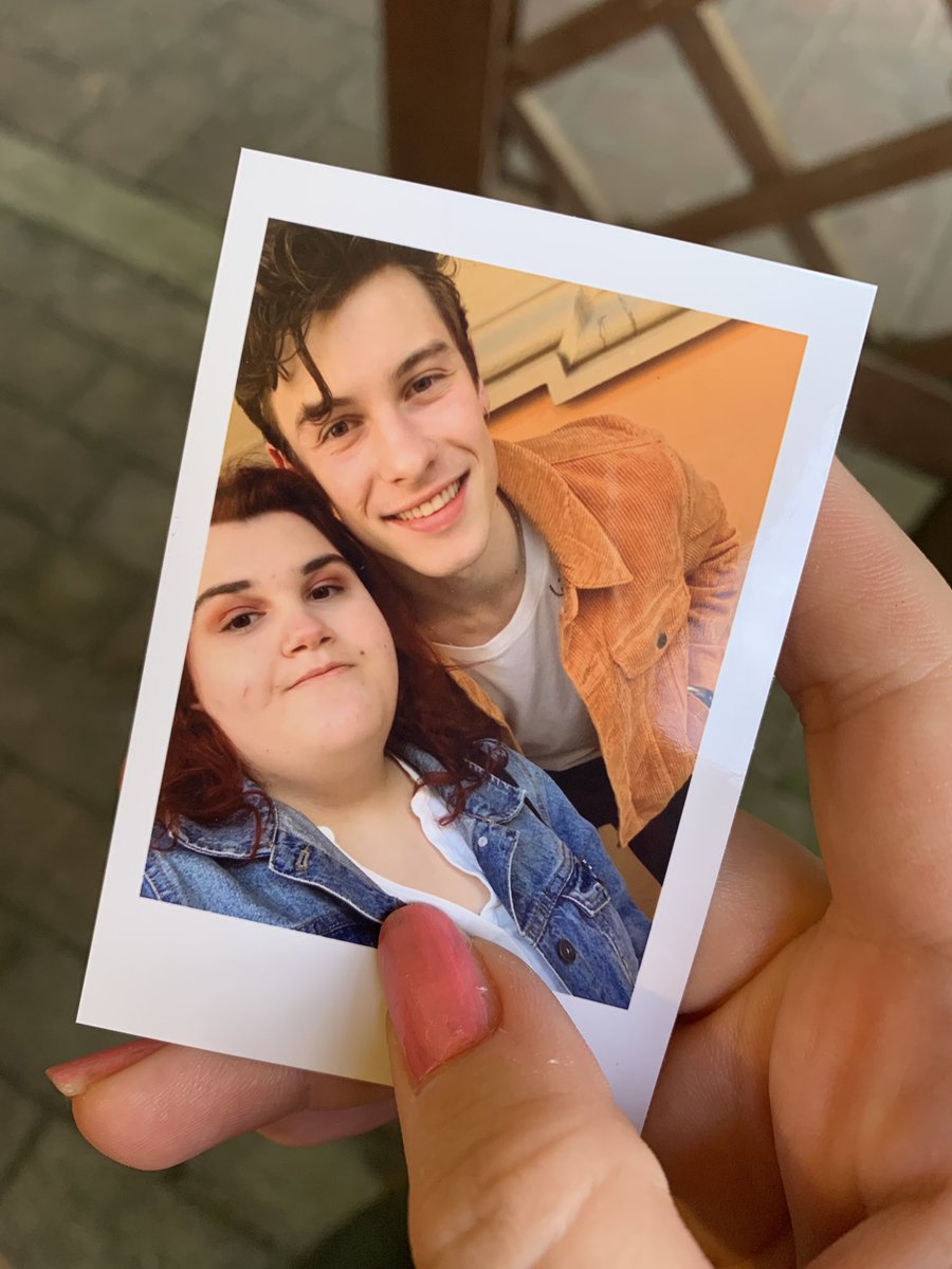 dreamthelakes's tweet photo. I was enchanted to meet you✨
22.03.19🧡 Bologna, Italy https://t.co/SYvff8DBC6