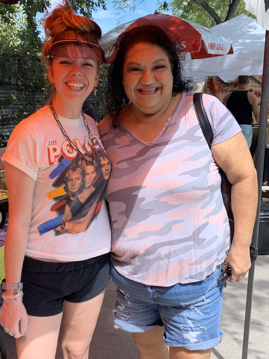 micheyromero's tweet photo. So excited to meet Bunny today. She was so nice. #grav3yardgirl #uncommonobjects https://t.co/ZB1HaKjxXE