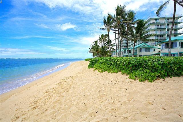nursejem10's tweet photo. Affordable Hawaii for sale $239,0001bd/1bth/1 parking. Live right on the beach a few months out of the year rent when you not using it... https://t.co/gdtaVyzsfM https://t.co/BIZUdk738L