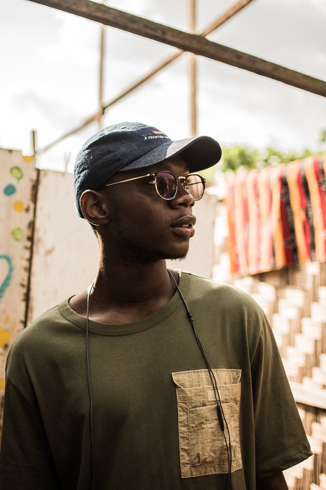 DidierLefa's tweet photo. @YVan_TaNgo @makchris_ @criminel_dlasap Au tour de @titi_titoun
lui, il était en mode Portrait, le talent est bien présent 

#237Meet_photographe #yaoundemeetup https://t.co/JrVOZW8fLR