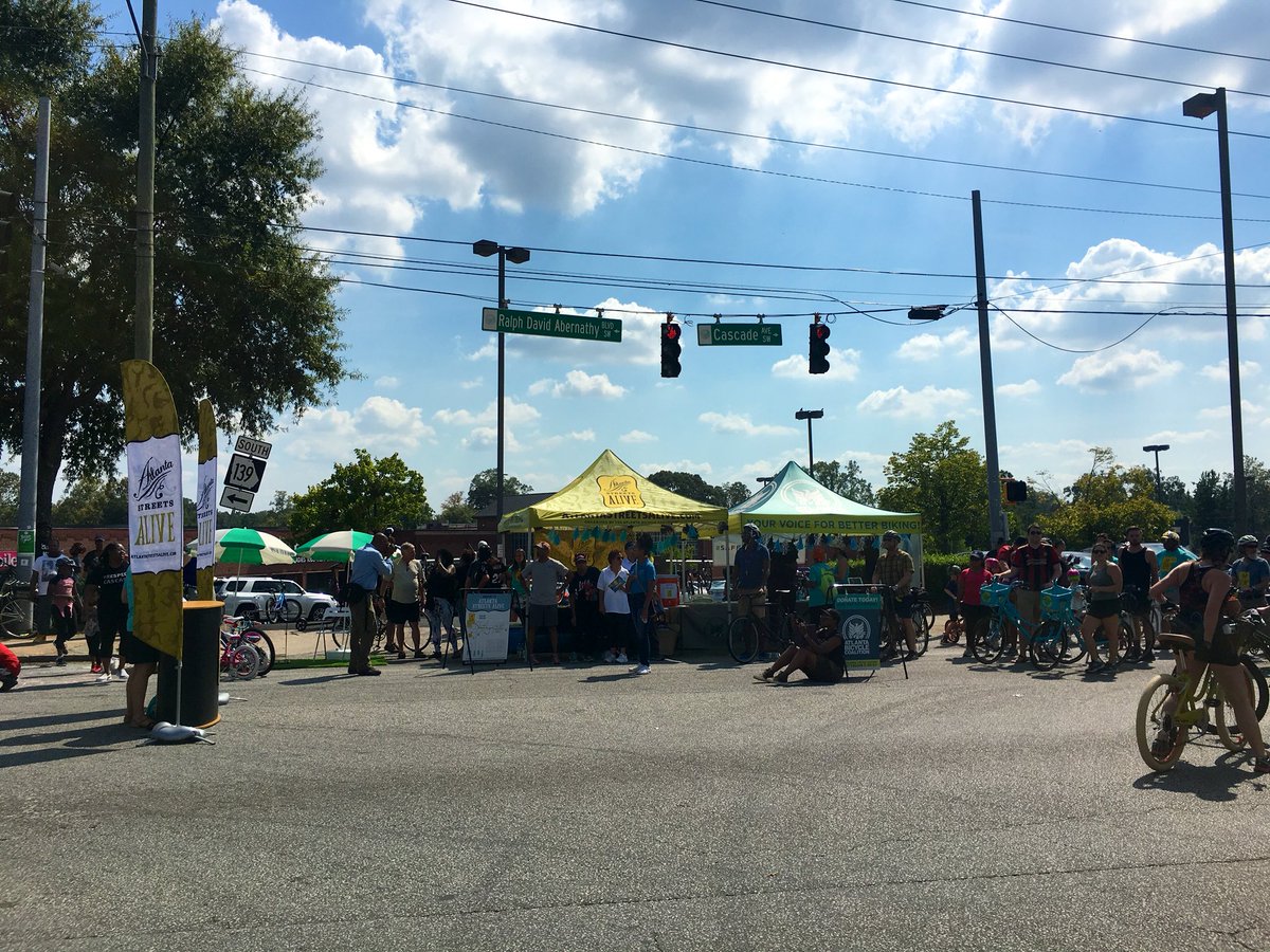 jonmikefred's tweet image. Excited to be in SW Atlanta to check out the SciCycle Scavenger as part of @ATLStreetsAlive! s/o to @ScienceATL  #RespectCascade