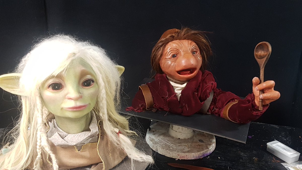 LoreCraftr's tweet photo. Hup!  I finished making him and the video is up of his creation!  Go watch and let me know what you think!
https://t.co/UyLI6zngfU 

@hensoncompany @darkcrystal #Hup #thedarkcrystalageofresistance #DarkCrystal #podling #thedarkcrystal  #sculpture #timelapse #sculpting #lorecraft https://t.co/UpLCzscvfR