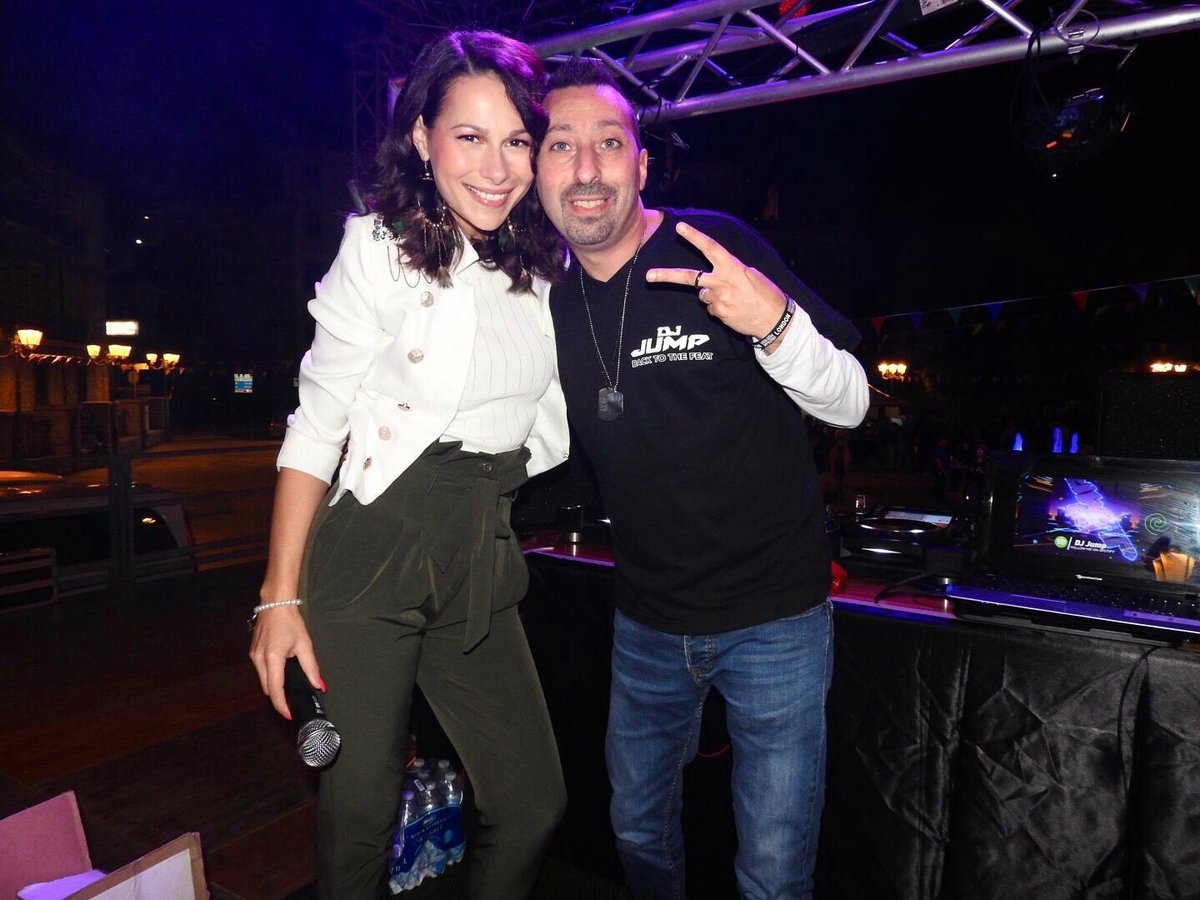 ErikadeBonis's tweet photo. ππBack To The Feat Familyπ π
β¨β¨#Sardegna β¨β¨
β’
β’
#BackToTheFeat #NathalieAarts #SoundLoves #Haiducii #DjJump #ErikadeBonis #Relations #Ditto #IDontKnow #Party #Anni90 #OnStage #BackStage #DanceMusic #Dance #ItaloDance #DanceHistory https://t.co/xFNN7JuiQ9