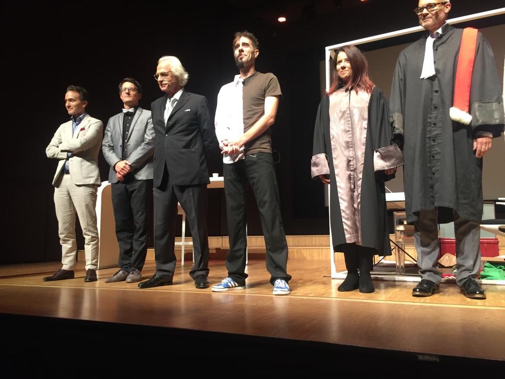 Empowerment_F's tweet image. Représentation de “Mortel Algorithme” aujourd’hui au Casino de Montbenon.
Salle comble et grand succès pour Marc Bonnant ⁦@LetTweetBe⁩ ⁦@podehaye⁩ ⁦⁦@DelmiDavid⁩ Isabelle Gothuey ⁦@johanrochel⁩. Tribunal présidé par Katia Elkaïm. Accusation Alex Feser.