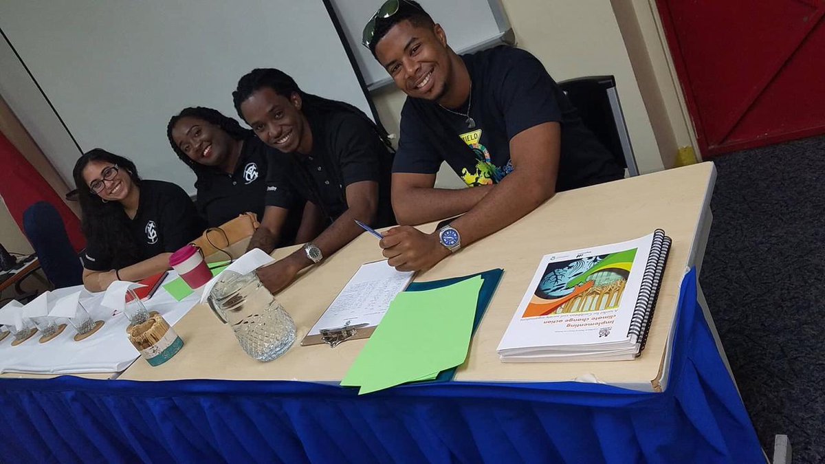 CYEN_TT's tweet photo. Excited to host EnVision - Environmental Views of a Small Island Developing Nation. With the support of the European Union in Trinidad and Tobago, this initiative educated &amp; empowered young persons to contribute to solutions to national environmental &amp; developmental issues. https://t.co/ttFHf4qinJ