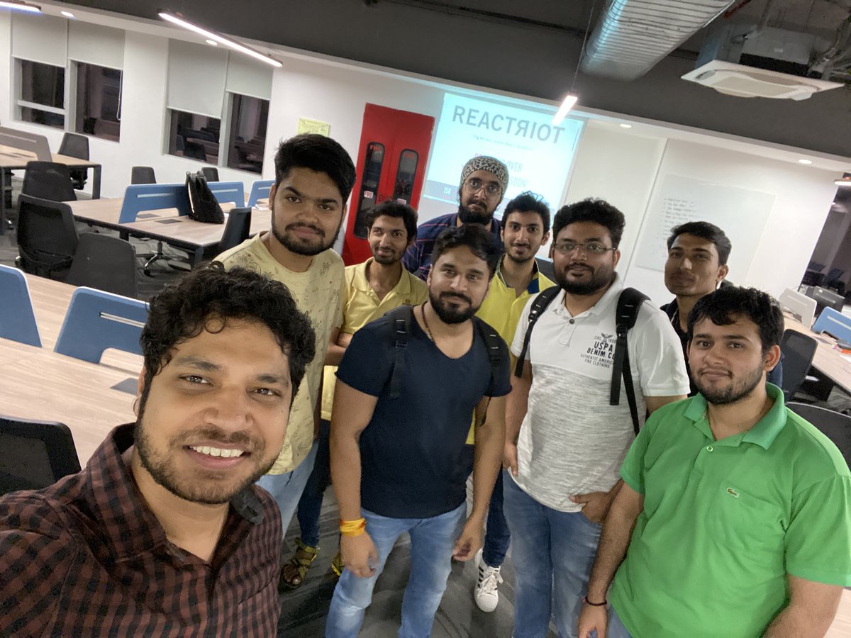manoj_nama's tweet image. Teams from @TOTHENEW enjoying #48hours #hackathon #reactriot2019 @reactriot 

#nowfeelingsleepy #exhausted