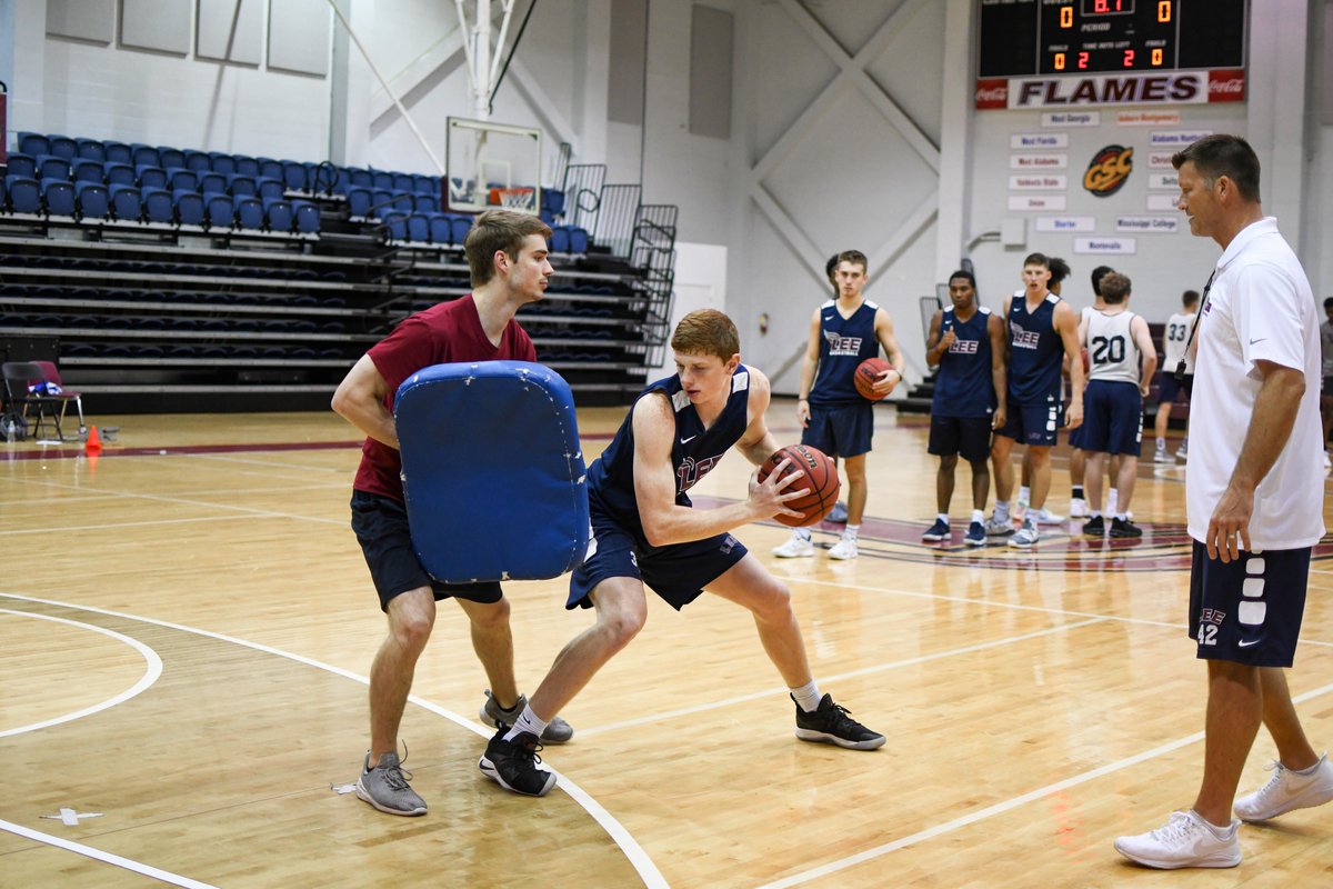 Just 34 days until the Flames get their 2019-2020 season started with a Homecoming matchup against TWU in Walker Arena! #FiredUp

<a href="/willinghamJ34/">Jayce Willingham</a>