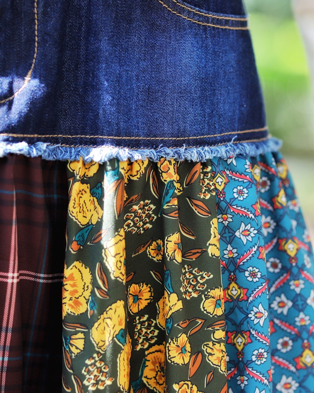 チロさま♡pagesになります。デニムリメイク❤️ 大大大大人気のリメイクインナーdenim💫 クロスパッチバージョン