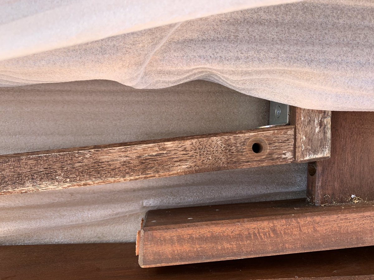 HFotography's tweet photo. Was super excited to build this APPLARO bench from @IKEAUSA but opened it to find that it was a bad return put back on the shelf! Help please, IKEA! 😫 https://t.co/vQIiUVsW4w
