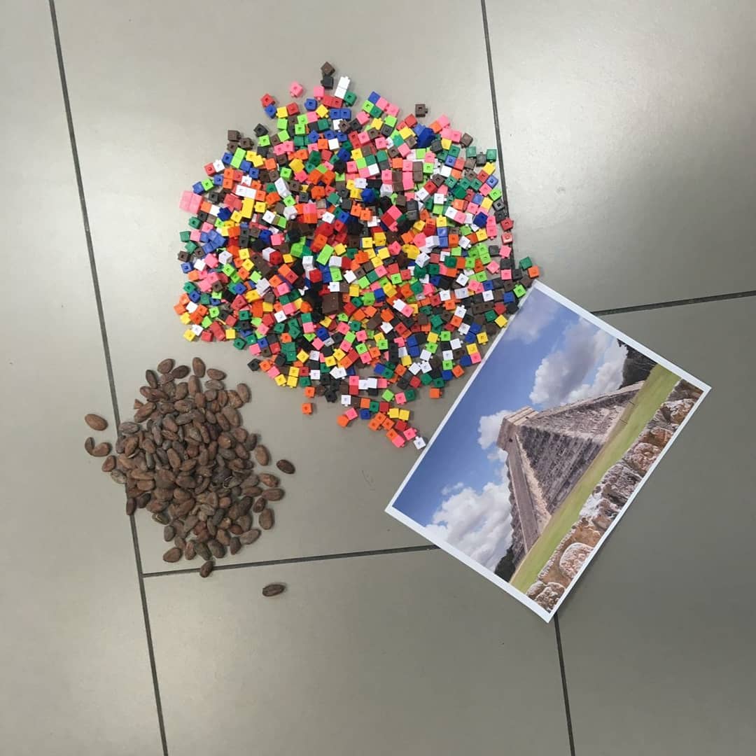 maestrasdelsur1's tweet photo. Comenzamos nuevo proyecto "El chocolate" 
Muchas ganas de aprender, sorprender, dejarme sorprender y sobre todo disfrutar!!!
#aztecas #proyectoeducativo https://t.co/Fl9MLiJCHj