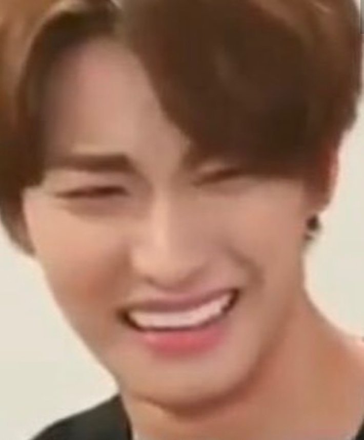  #GetToKnowSEONGHWA He makes this face whenever he's laughing so hard, judging you, smiling through the pain or just all of the above.