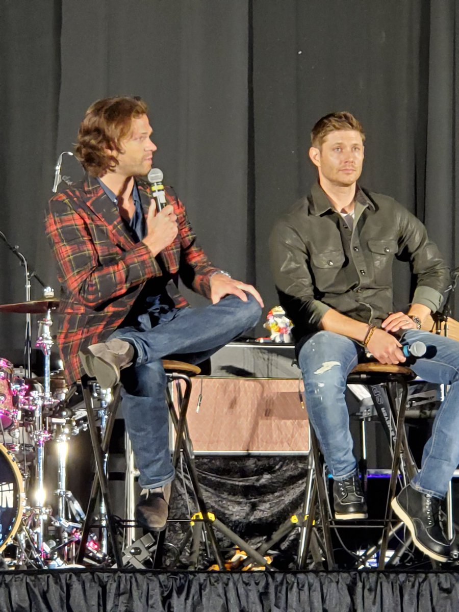 Fangasm (@fangasmspn) on Twitter photo .<a href="/jarpad/">Jared Padalecki</a> ; whether or not Walker gets picked up, for the next 6 months I'm Sam F--cking Winchester and committed to that and this guy here. #SPNNJ <a href="/JensenAckles/">Jensen Ackles</a> .<a href="/jarpad/">Jared Padalecki</a> ; whether or not Walker gets picked up, for the next 6 months I'm Sam F--cking Winchester and committed to that and this guy here. #SPNNJ <a href="/JensenAckles/">Jensen Ackles</a>