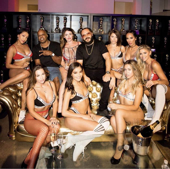 Love this beautiful group of people- congrats to miss @emilywillisxoxo for joining the @VIXEN Angel family