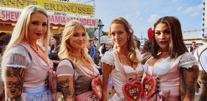 What a weekend 🍻💖 @MimiSweeeeet @KathirocksO @Dirty_Akira @VISITX_net #Oktoberfest #wiesn2019 #Oktoberfestm&uuml;nchen<a class="tags" target="_blank" title="On Twitter" href="/?out=eyJ0eXAiOiJKV1QiLCJhbGciOiJIUzUxMiJ9.eyJpYXQiOjE3MjE1NjA4NDgsImlzcyI6InR3cG9ybnN0YXJzLmNvbSIsIm5iZiI6MTcyMTU2MDg0OCwiZXhwIjoxNzUzMDk2ODQ4LCJyZWRpcmVjdF91cmwiOiJodHRwczovL3R3aXR0ZXIuY29tL01pbWlTd2VlZWVldCJ9.yD19i1YDEJOiHYrXrZYkD-RL8FKw5BLMRiIoZdFScS0YJiWxZPtqNXfUCDRIeT-SXKlqqqKSC45u1vnja4fUdQ">@MimiSweeeeet</a><a class="tags" target="_blank" title="On Twitter" href="/?out=eyJ0eXAiOiJKV1QiLCJhbGciOiJIUzUxMiJ9.eyJpYXQiOjE3MjE1NjA4NDgsImlzcyI6InR3cG9ybnN0YXJzLmNvbSIsIm5iZiI6MTcyMTU2MDg0OCwiZXhwIjoxNzUzMDk2ODQ4LCJyZWRpcmVjdF91cmwiOiJodHRwczovL3R3aXR0ZXIuY29tL0thdGhpcm9ja3NPIn0.MMv3n70TyyUO0oDi-C7YKprUMI2MeN6ZiFnDv8jRqfgK1QXqIdyjiE9fXofY_LOO21ECmTm4h0mP0pNO-fjg1Q">@KathirocksO</a><a class="tags" target="_blank" title="On Twitter" href="/?out=eyJ0eXAiOiJKV1QiLCJhbGciOiJIUzUxMiJ9.eyJpYXQiOjE3MjE1NjA4NDgsImlzcyI6InR3cG9ybnN0YXJzLmNvbSIsIm5iZiI6MTcyMTU2MDg0OCwiZXhwIjoxNzUzMDk2ODQ4LCJyZWRpcmVjdF91cmwiOiJodHRwczovL3R3aXR0ZXIuY29tL0RpcnR5X0FraXJhIn0.wGwaf1RlY62swpI3sTpLHITykcDiASXADe4XRlG---l1mtJb-EQFpSFaaSMMJNmy3ZDNZylQXnfIlcSyj8TG_g">@Dirty_Akira</a><a href="/tag/weekendvibes"class="tags"><span>#weekendvibes</span></a><a href="/tag/muenchen"class="tags"><span>#muenchen</span></a><a href="/tag/oktoberfest"class="tags"><span>#oktoberfest</span></a><a href="/tag/wiesn2019"class="tags"><span>#wiesn2019</span></a>